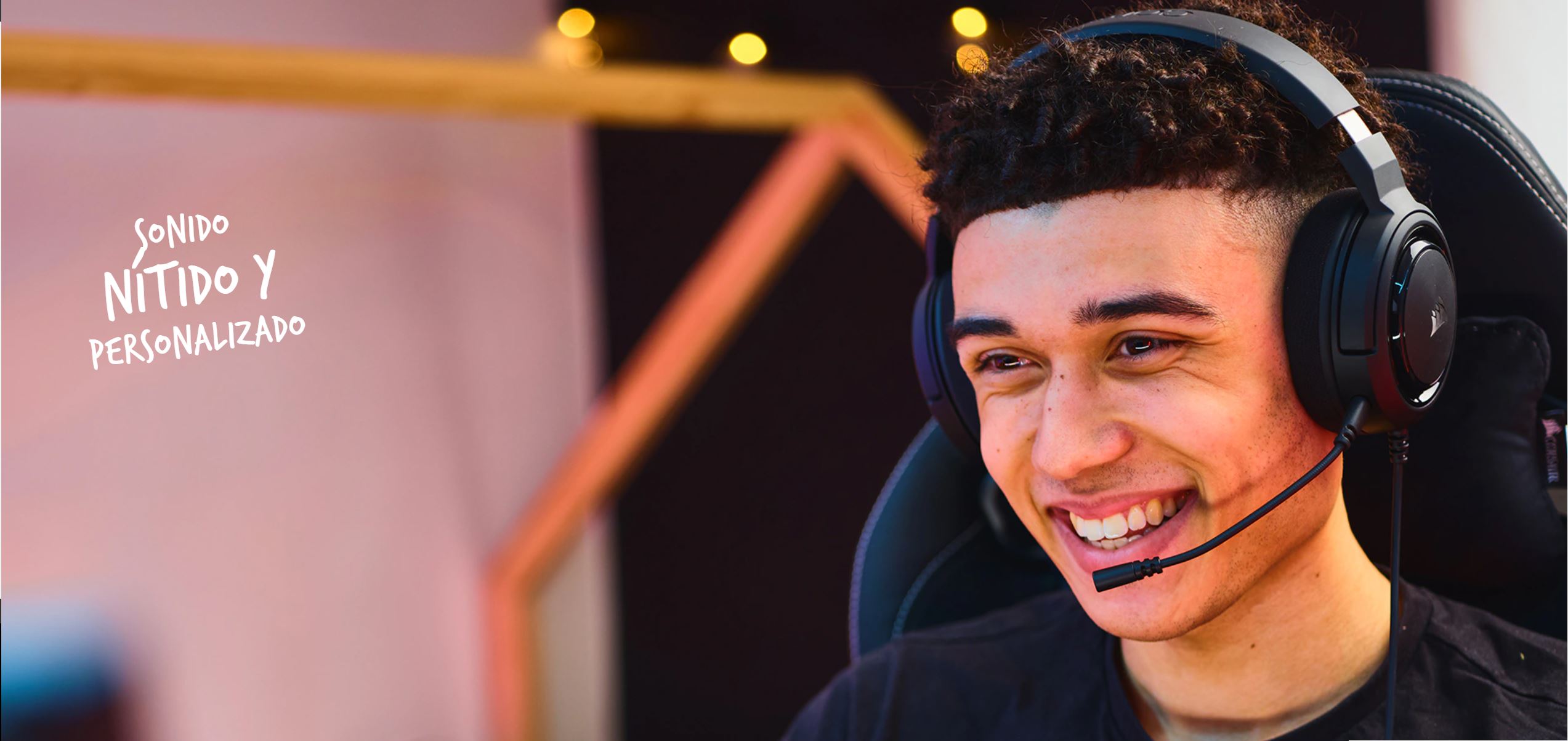 Audífono Corsair (CA-9011195-NA) para juegos estéreo HS35 - Carbón